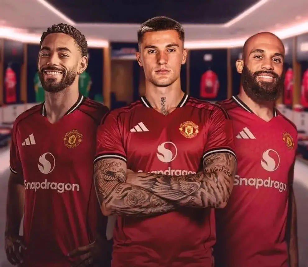 曼联3-2伯恩利，赛后评分：塞斯科6.2分最低，姆贝乌莫8.3分最高